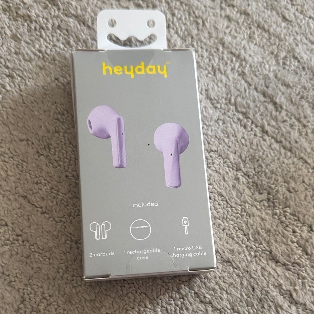 Heyday Lavender Wireless Earbuds with Charging Case